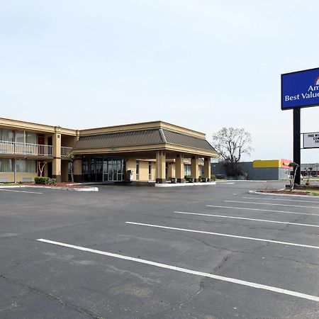 Americas Best Value Inn & Suites Гринвилл Экстерьер фото