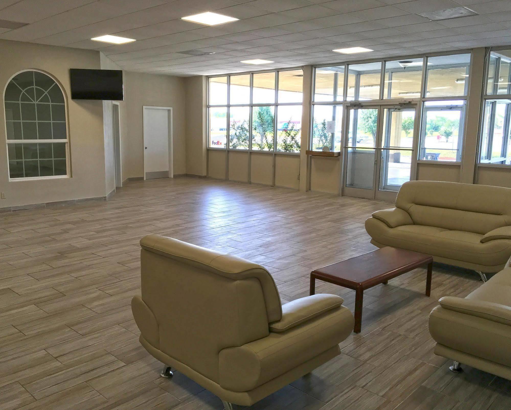 Americas Best Value Inn & Suites Гринвилл Экстерьер фото